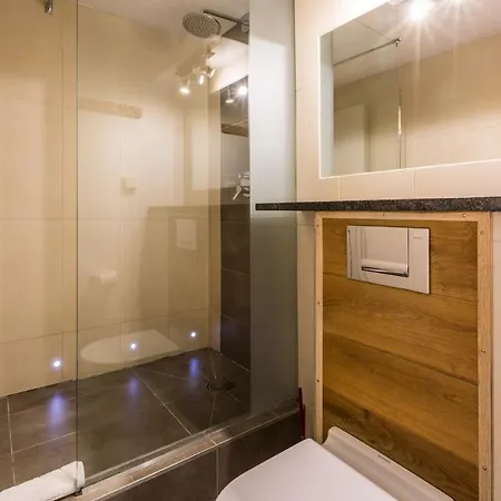 Genevrier - Spacious Balcony With Mont Blanc Views شامونكس